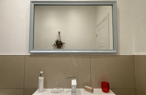 Harrow Road Apartment | Spacious Two Bedroom flat in Maida Vale