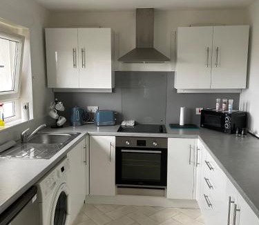 Greenock Apartment | Spacious two bedroom flat, entire property