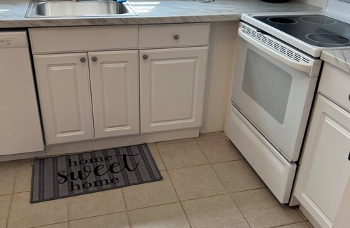 North End Condo | Spacious Two Bedroom Condo C