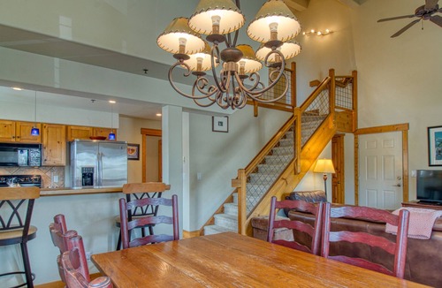 Steamboat Springs Condo | Spacious two-story condo w/ a shared hot tub, furnished balcony, & gas fireplace