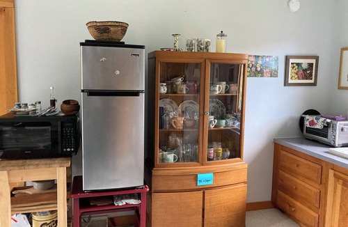 Hampton House | Spacious, unique barn with beautiful views.