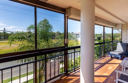 Woorim Apartment | Spacious Unit overlooking Moreton Bay - Boyd St, W