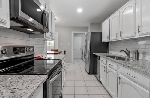 Northeast Carrollton House | Spacious Updated Carrollton 3BR