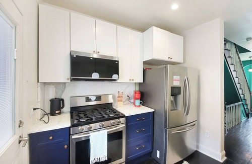 McGinley Square Apartment | Spacious Urban 3BR Family & Pet Friendly Retreat