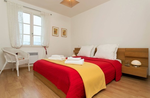 L'Aiguillon-sur-Vie Villa | Spacious villa with private pool