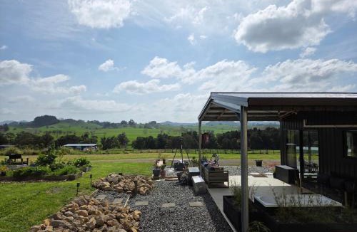 Mangapai House | Spacious Valley Views Near City & Coast