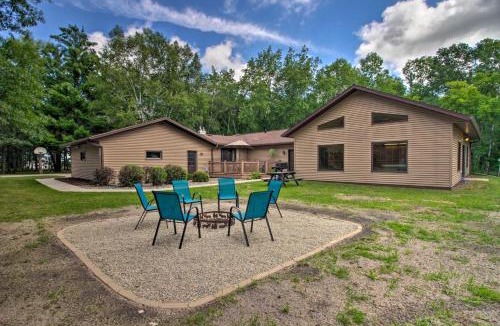 Wadena County House | Spacious Verndale Home with Backyard Fire Pit!