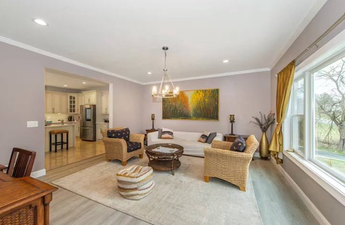 Wantage House | Spacious Vernon retreat home