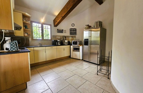 Felines-Minervois Villa | Spacious villa with a private pool and hot tub