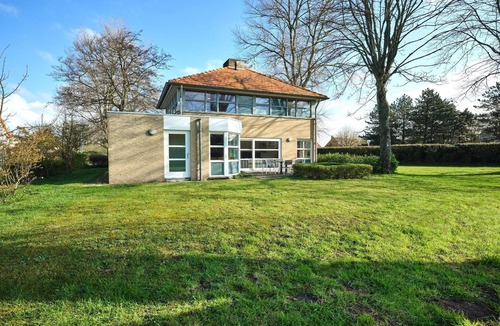 Berck-sur-Mer Villa | Spacious Villa by the Seafront