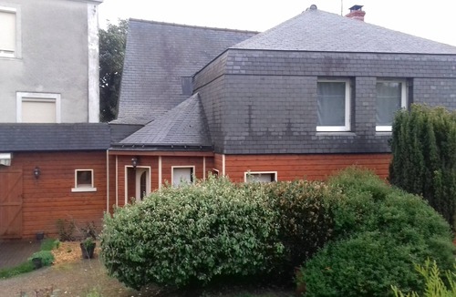 Chaze-sur-Argos Villa | Spacious villa with heated indoor pool