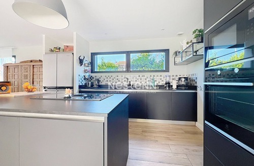 Baho House | Spacious Villa in Baho with Pool, 5 Ensuite Bedrooms, Modern Kitchen & Terrace