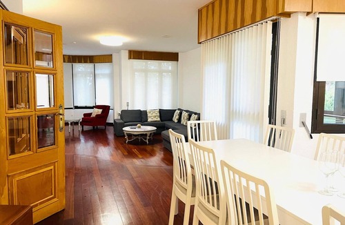 Jaca Cottage | Spacious Villa in Jaca with Private Pool and Garden