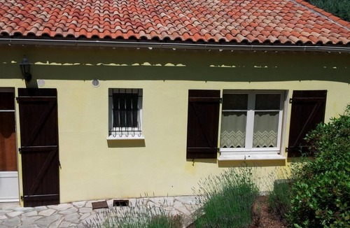 Taradeau House | Spacious villa near village