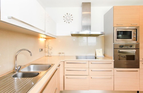 Lloret de Mar Cottage | Spacious villa with private pool, parking, and air conditioning