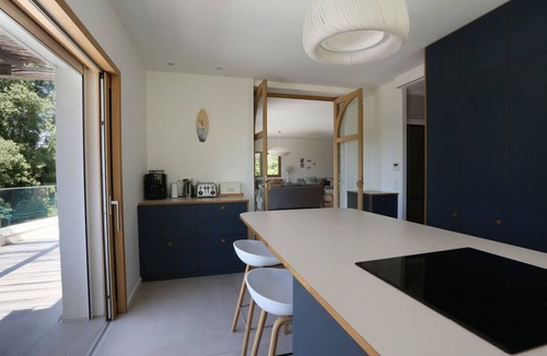 Aiguelongue Villa | Spacious Villa with Pool near Montpellier & Beaches
