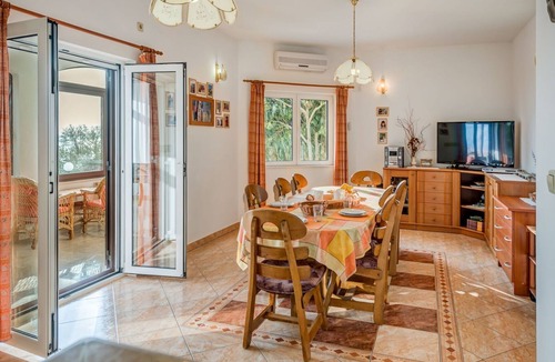Jesenice Cabin | Spacious villa with private pool, garden and a breathtaking sea view