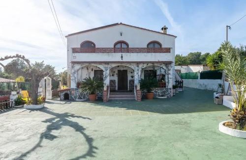 Ardenya Villa | Spacious Villa with Private Pool near La Riera de Gaia