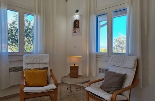 Oupia Villa | Spacious villa with private pool and hot tub