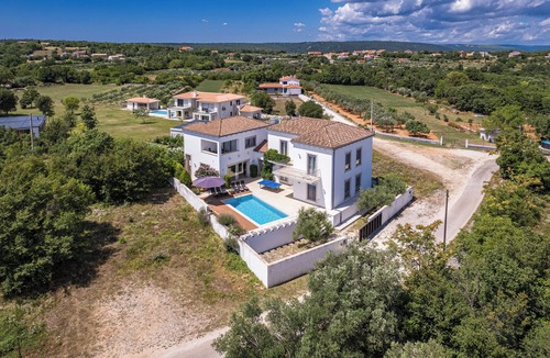 Rakalj Villa | Spacious Villa with Wonderful Seaview, Heatable Pool, 3 min to the Beach