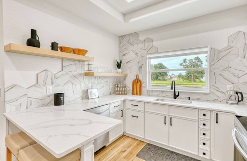 Pebble Beach House | Spacious waterfront 6 Bd house in lovely Rotonda West near oceans , Park Pool