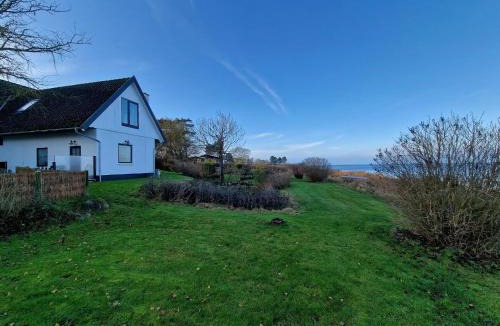 Havnsø Villa | Spacious Waterfront Family Holiday