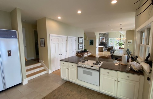 Cushing House | Spacious Waterfront Home with Private Guest House