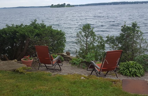 De Peyster House | Spacious Waterfront Home In Thousand Islands!