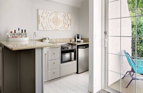Tri-West Apartment | Spacious West Hollywood Escape w/Kitchen & Rooftop Pool