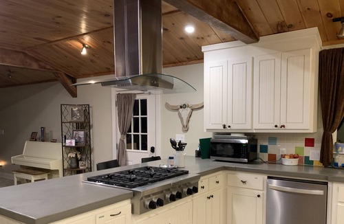 Canton House | Spacious with a Great View! (Same property as Pleasant Place Getaway.)