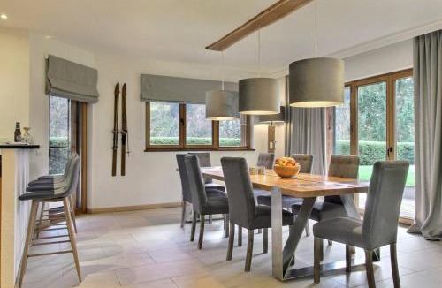 Champery Apartment | Spacious with large garden 4 min walk cable car