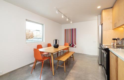 Fort Worth House | Spacious World Cup Loft - Prime Location