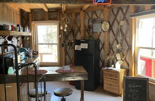Fancy Gap House | Spacious Yurt with Hot Tub for the Ideal Blue Ridge Parkway Getaway