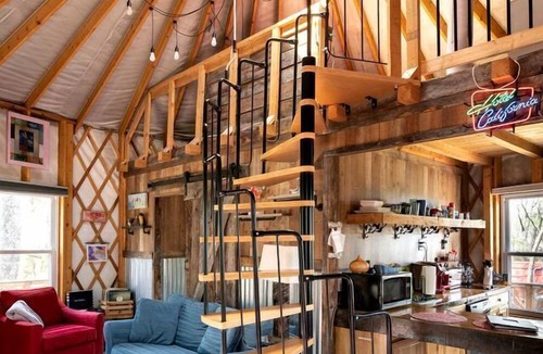 Fancy Gap House | Spacious Yurt with Hot Tub for the Ideal Blue Ridge Parkway Getaway