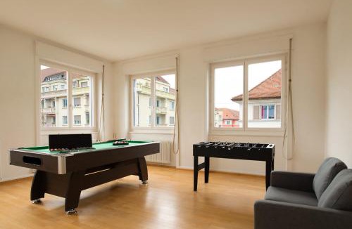 Sihlfeld Apartment | Spacious Zurich flat with game room & pool table