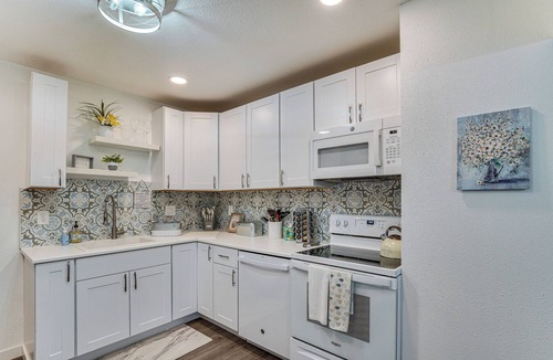 Fort Lewis House | Spanaway Lakefront House: Dock, Fire Pit