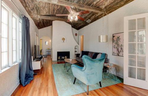 Kingston House | Spanish Beach Bungalow MainHouse