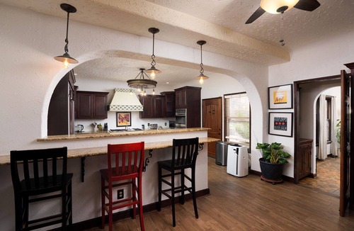 Jefferson Villa | Spanish Gem, Pool, HotTub, Firepit, Game Room, Patio Seating, Mins to River Walk