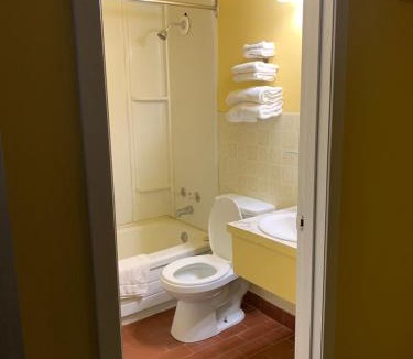 Algoma District Hotel | Spanish River Inn
