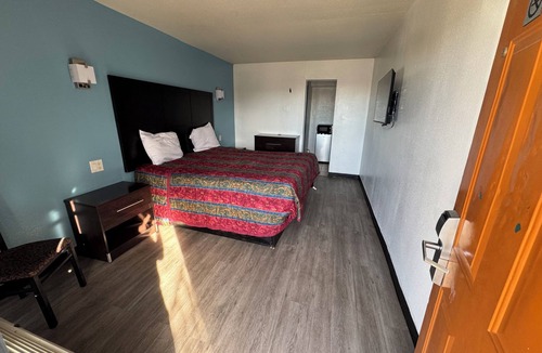 Lancaster Hotel | spanish trails inn