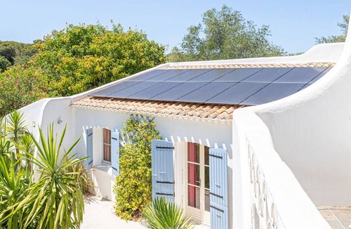 Bellegarde Villa | SPANISH VILLA - IBIZA IN THE GARD!