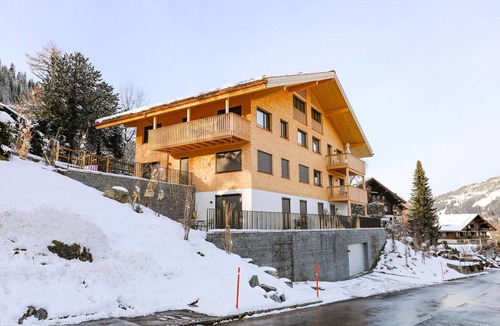 Zweisimmen Apartment | Sparenmoos (OG + DG Nord-Ost) by Interhome