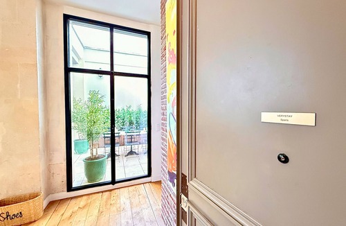 Saint-Merri Apartment | Sparissimo, 6 bedrooms/4 bathrooms, 14 people, 220 m²