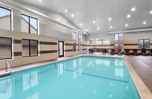 Bryant Pattengill East Hotel | Spark By Hilton Ann Arbor South