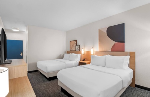 Bryant Pattengill East Hotel | Spark by Hilton Ann Arbor South