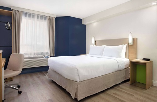 Brockville Hotel | Spark by Hilton Brockville