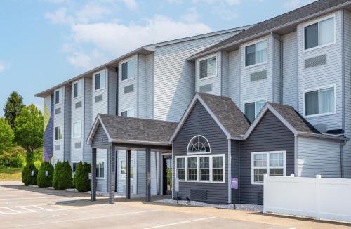 Clarion Hotel | Spark by Hilton Clarion