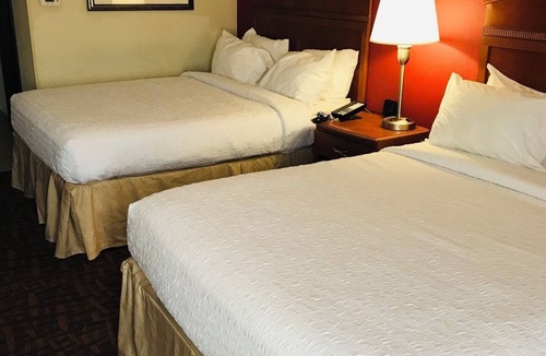 Fairborn Hotel | Spark by Hilton Dayton Fairborn