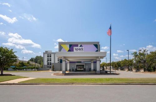 Decatur Hotel | Spark by Hilton Decatur