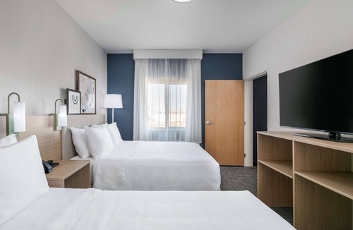 Dumas Hotel | Spark by Hilton Dumas